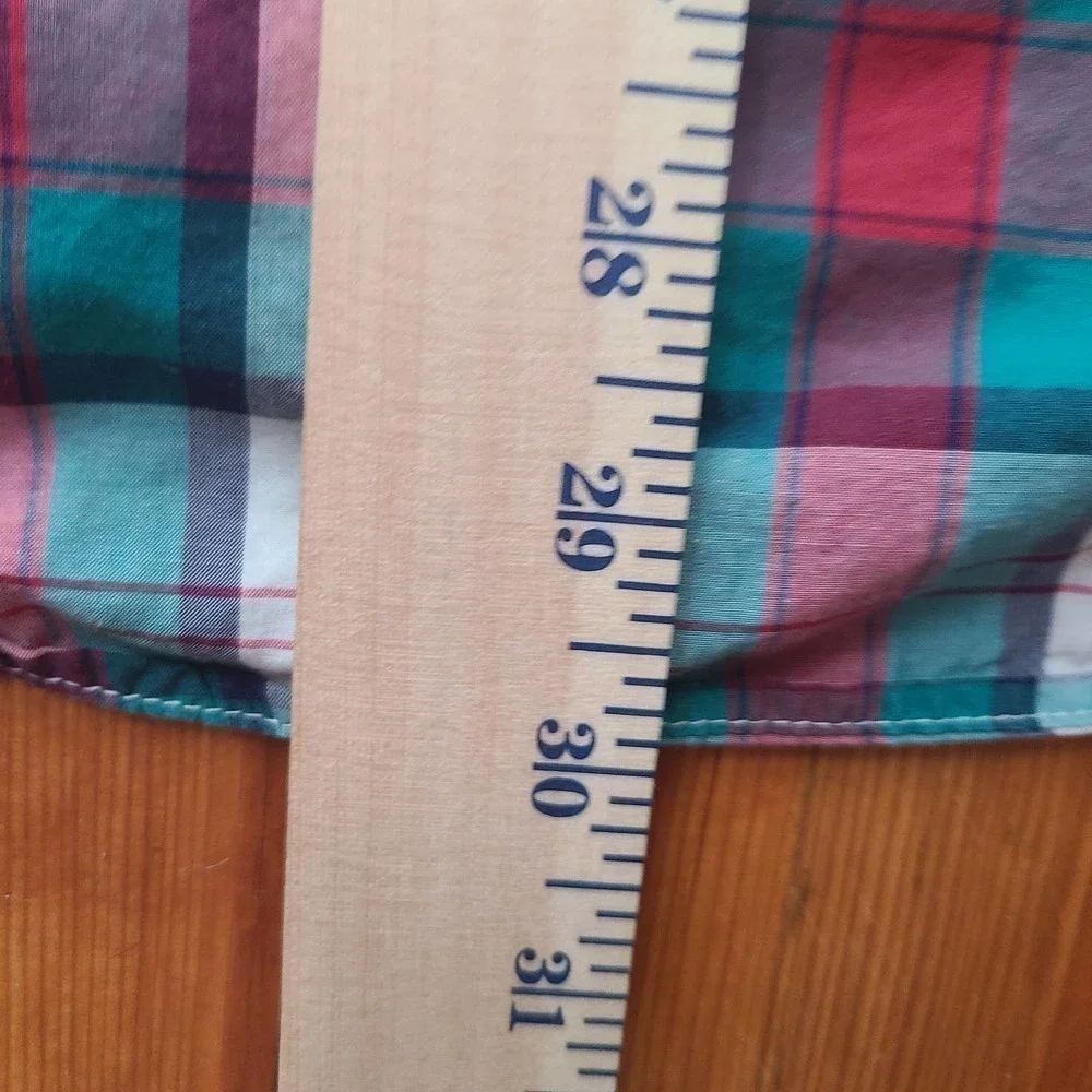 Burberrys of London Medium Short sleeve - Picture 8 of 8
